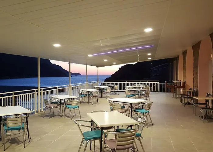 Le Méditerranée
