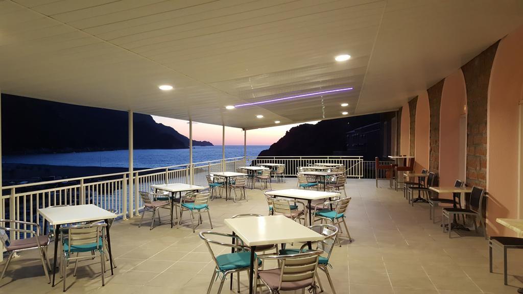 Le Méditerranée Hotel Porto (Corsica)