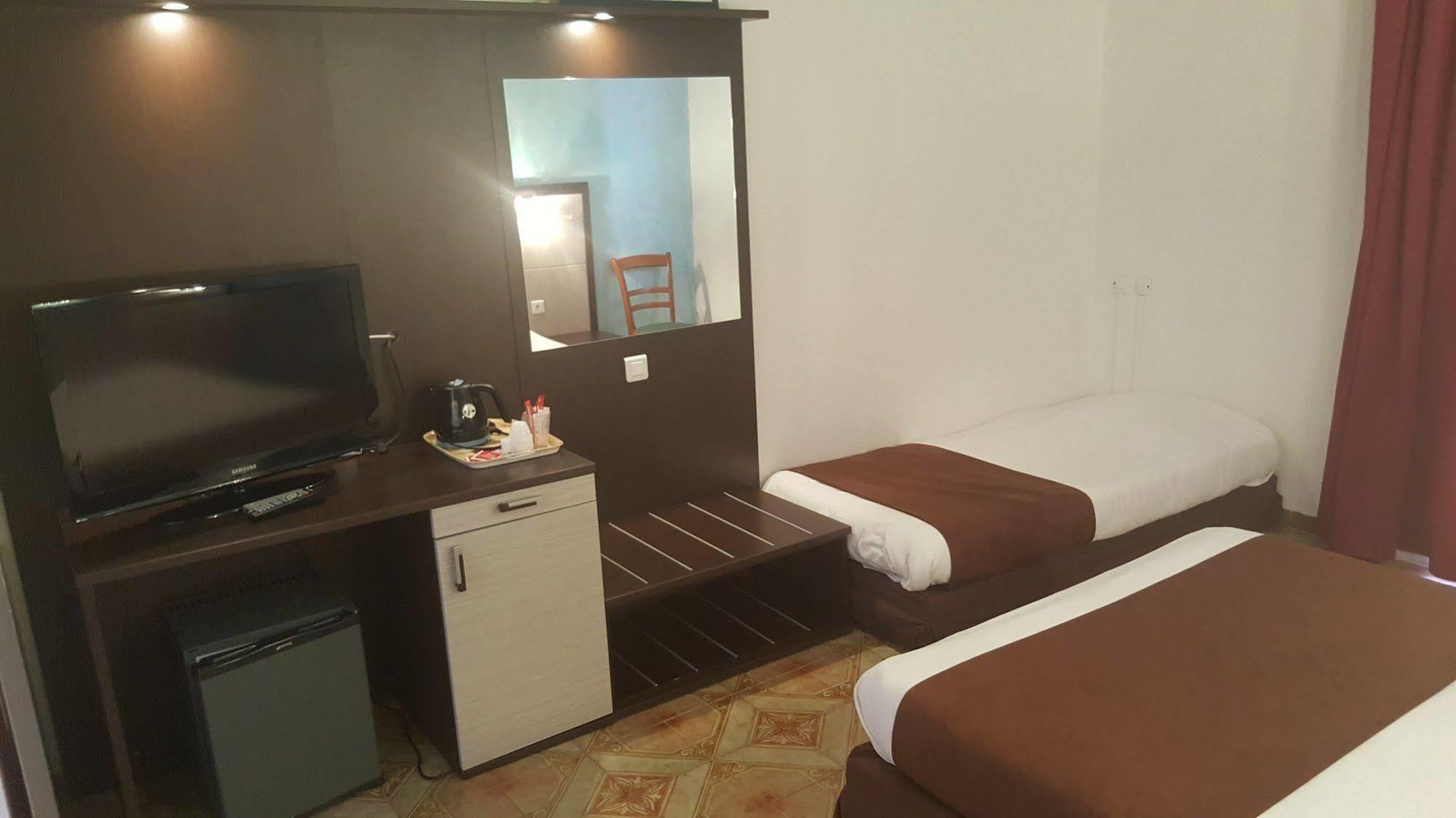 Le Méditerranée Hotel 3*